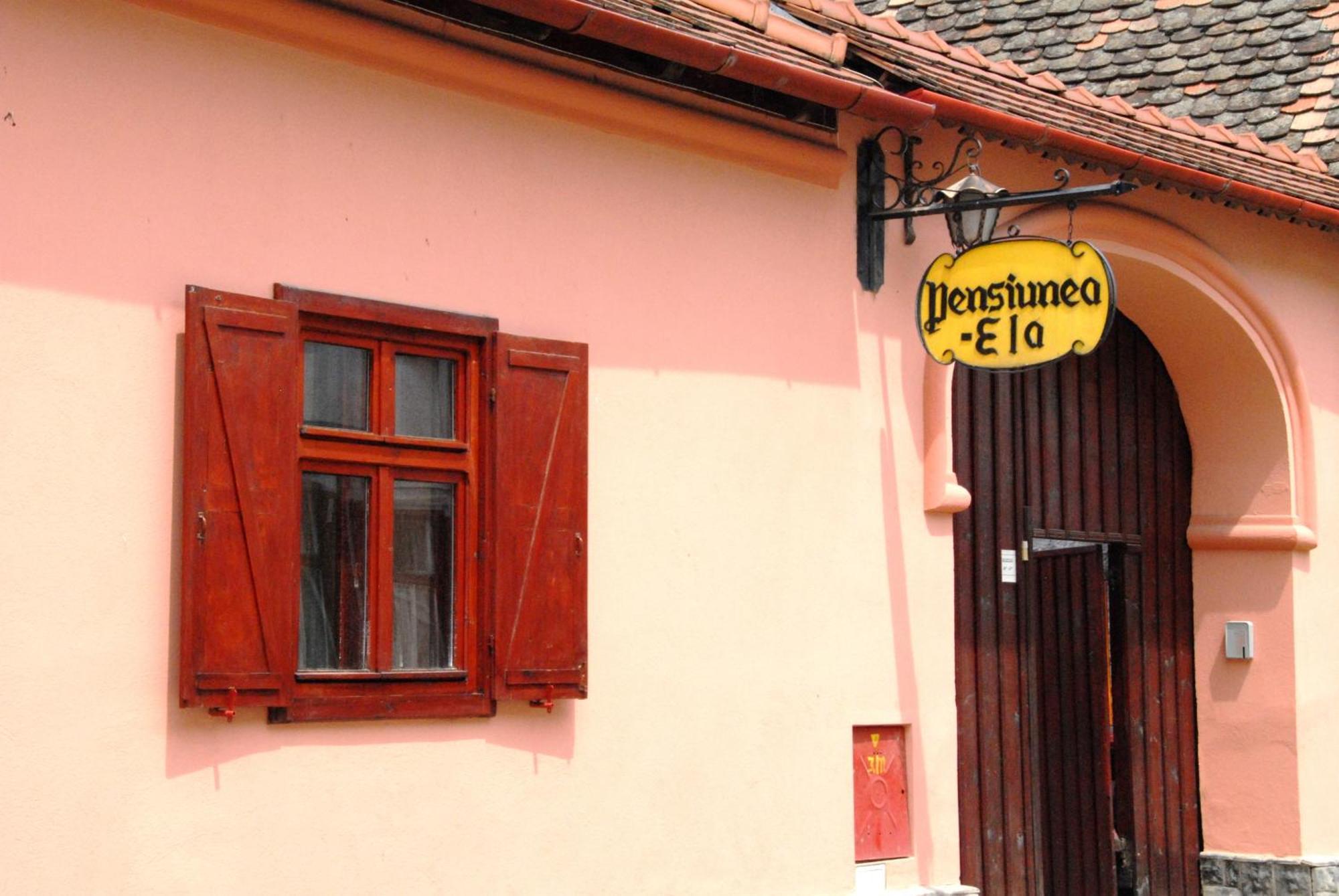 Pension Ela Сібіу Екстер'єр фото